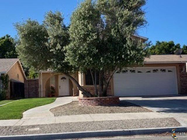 1st image of 2481 W Olive Ave