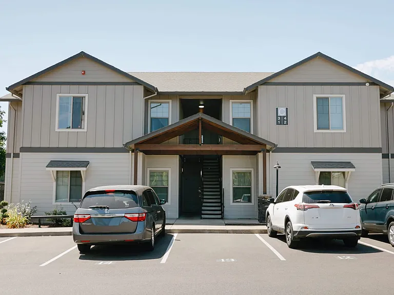 Silverplace Apartment Homes — Photo 27