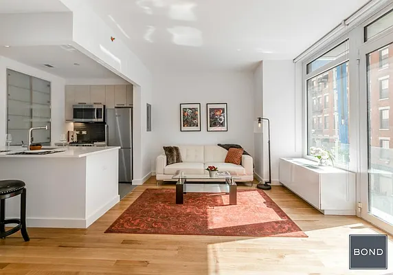 Rented by Bond New York | media 13