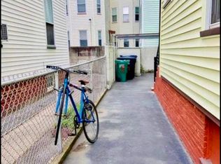 101 Lincoln St #5, Cambridge, MA 02141