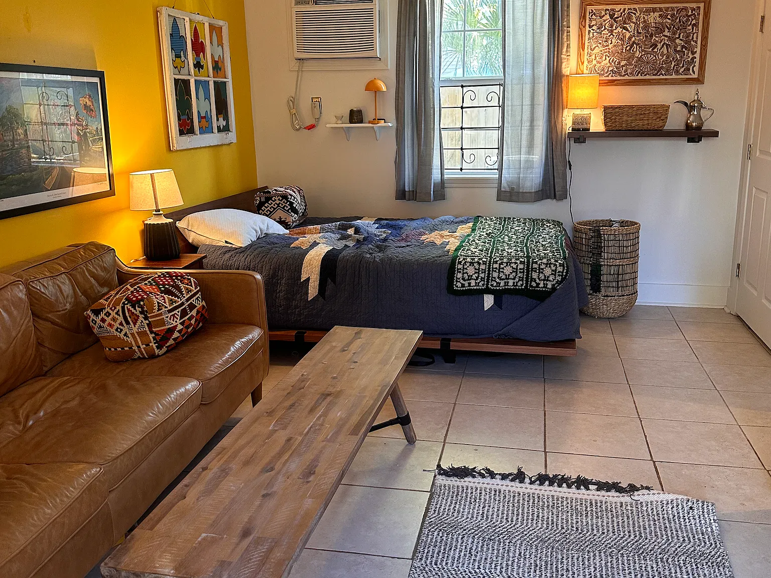 Studio, 900 sqft, $950 — Photo 2