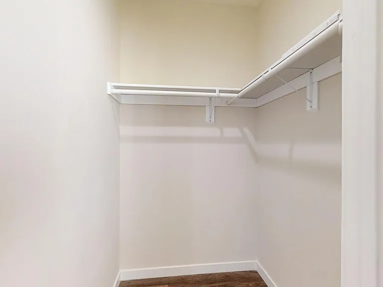 1203 W Gardena Blvd #C — Photo 16