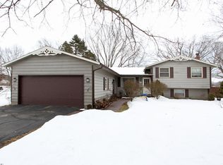 57117 Linda Dr, Three Rivers, MI 49093
