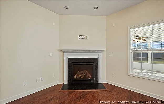 1012 Ronald Reagan Dr — Photo 4