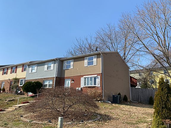 2nd image of 640 Glynock Pl