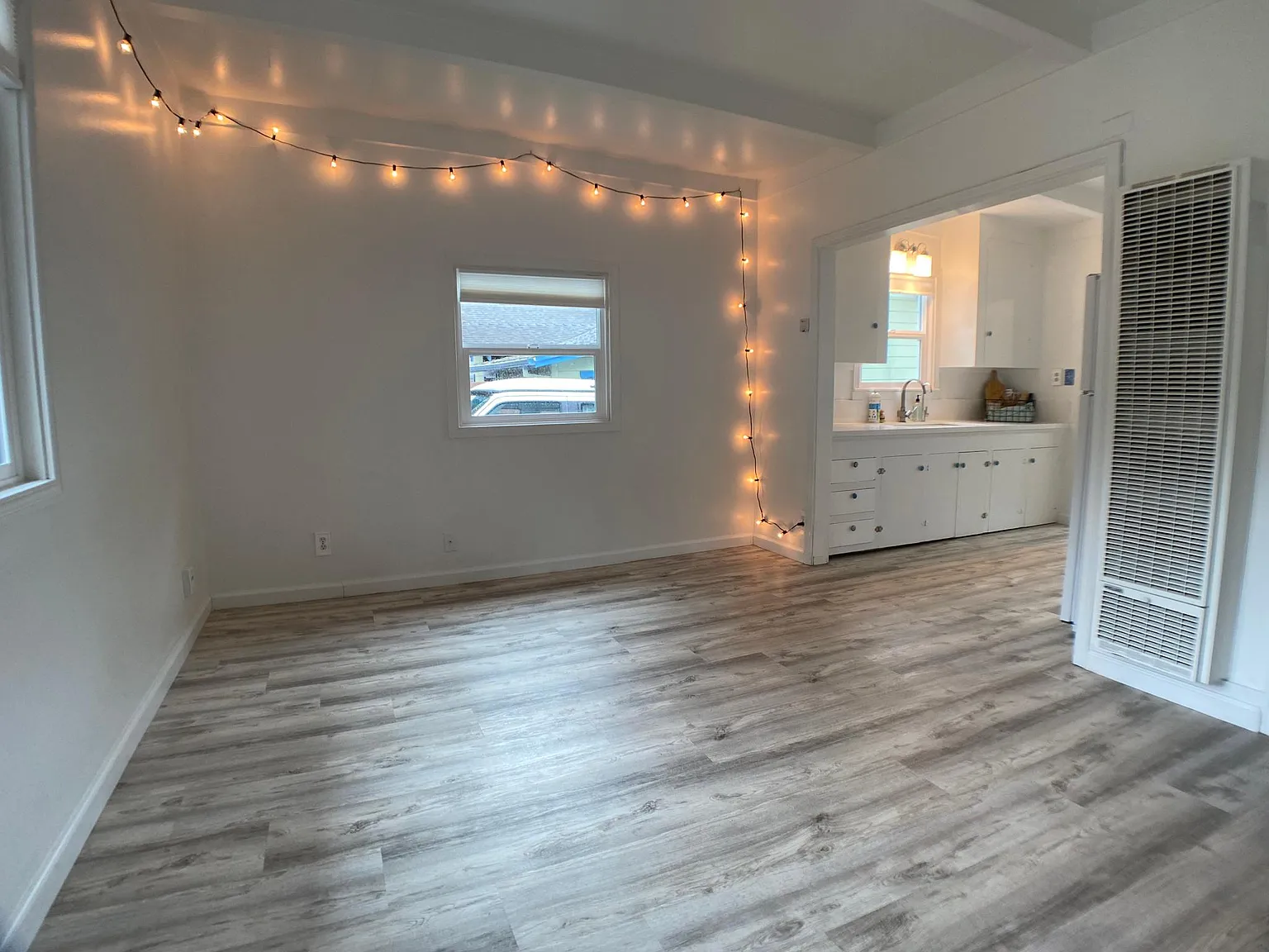 2 bed, 700 sqft, $3,350 — Photo 4