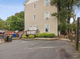 387 Center St, Meriden, CT 06450