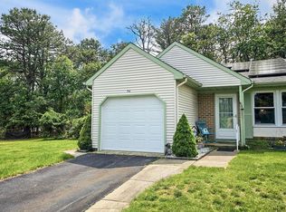 5 Stonybrook Ct #A, Manchester Township, NJ 08759