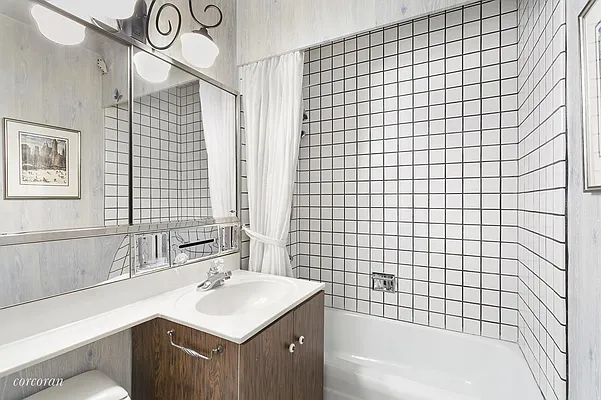 Sold by Corcoran | media 22