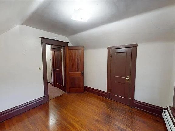 3rd image of 316 Court St