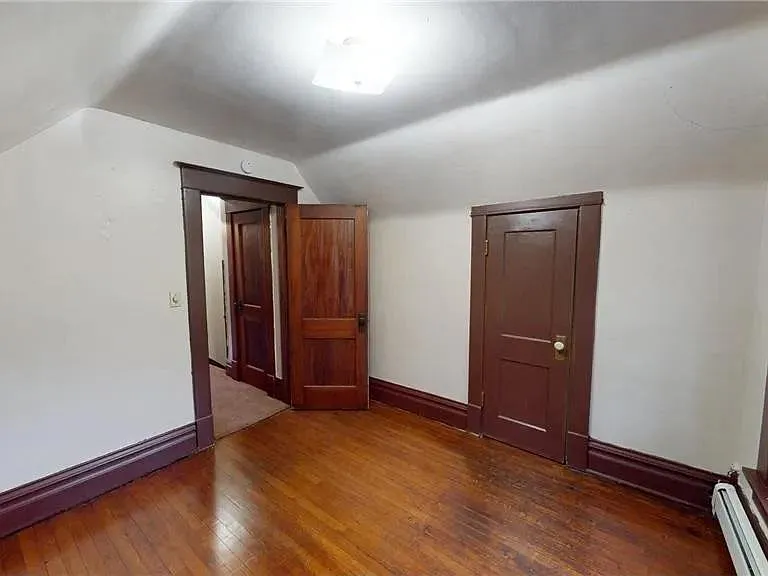 316 Court St — Photo 3