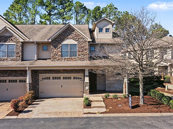 4th image of 2325 River Terrace Dr