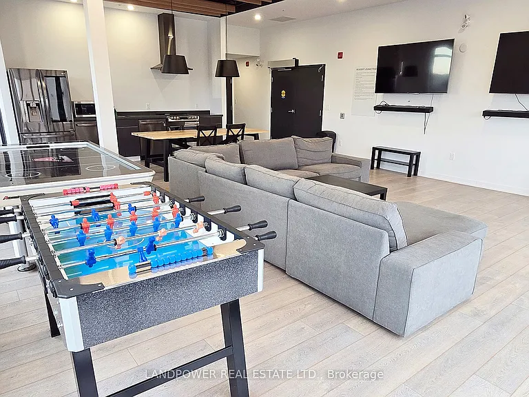 1800 Simcoe St N #313 — Photo 12