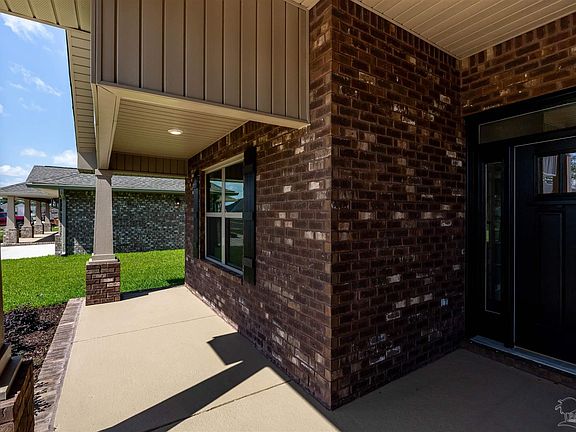 3rd image of 6481 Benelli Dr