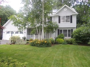 115 Pheasant Walk, Schenectady, NY 12303