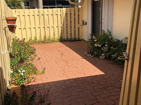 4th image of 3602 W Bell Dr