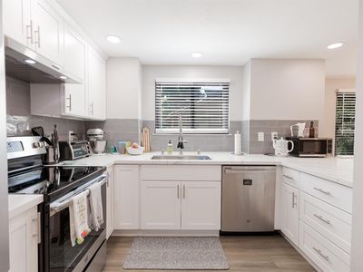 720 Sunrise Ave APT 42, Roseville, CA, 95661