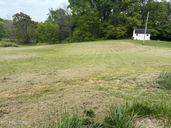 10 Leabow Cir, New Tazewell, TN 37825