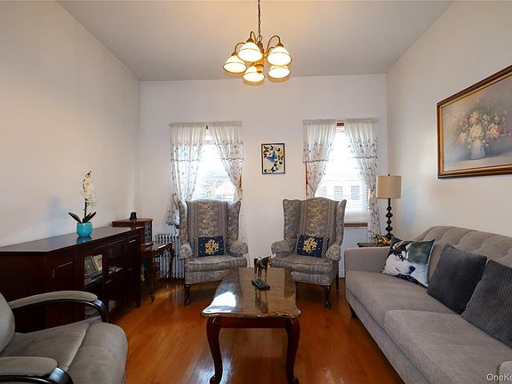 4th image of 2130 36th Street