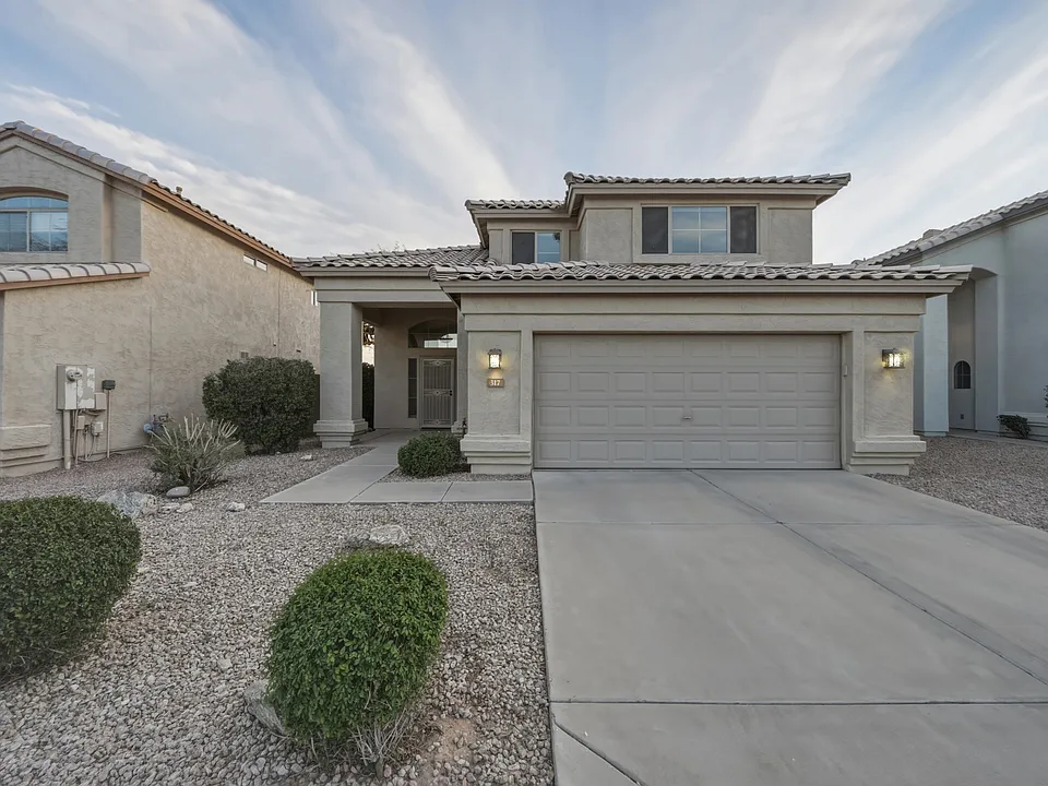 317 W Calle Monte Vista Dr