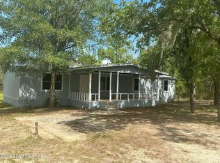 720 Cousintown Rd, Interlachen, FL 32148