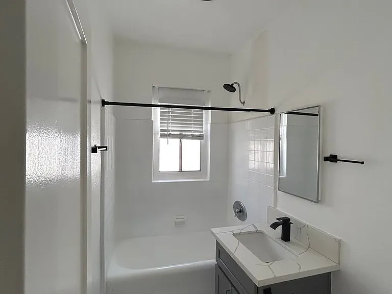 Val D' Kingsley LLC — Photo 54