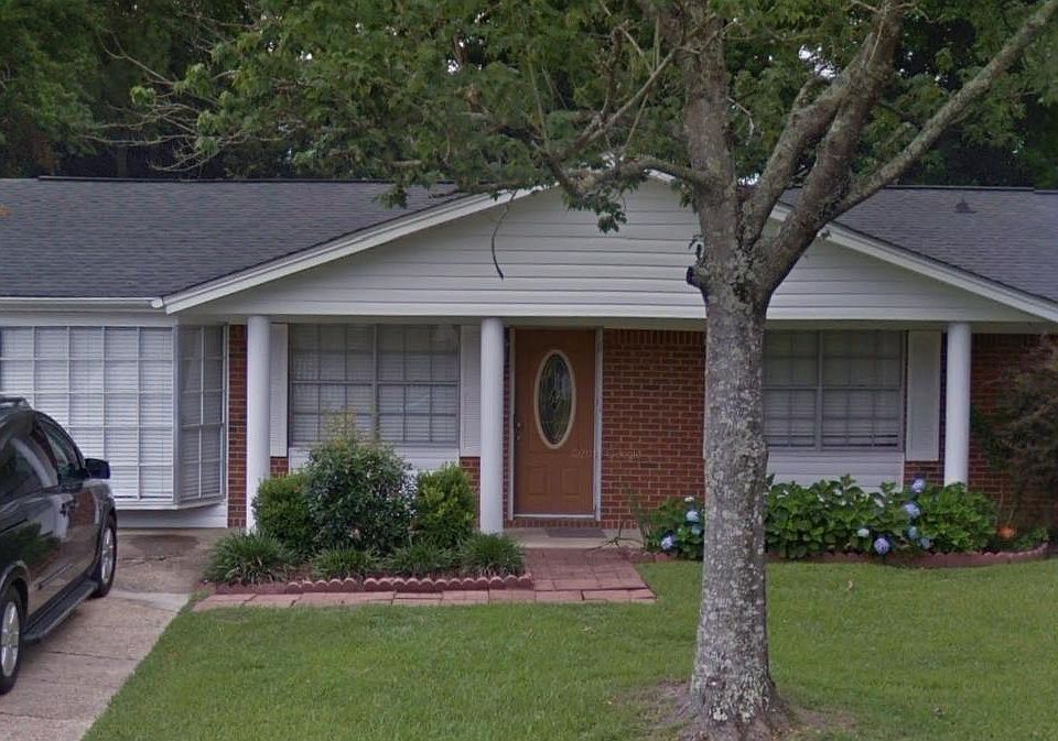 1st image of 133 Brentwood Blvd