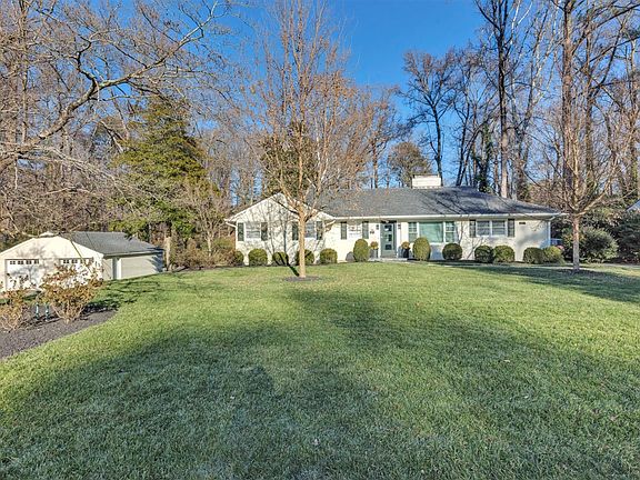 4th image of 7204 Beechwood Dr