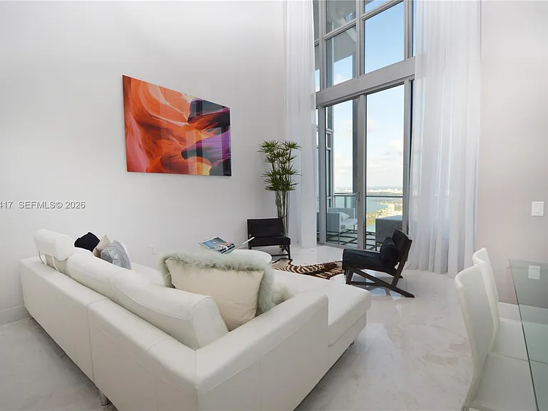 1100 Biscayne Blvd #6104 — Photo 12
