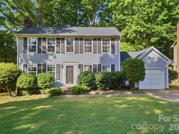 14815 Rothwell Dr, Mint Hill, NC 28227