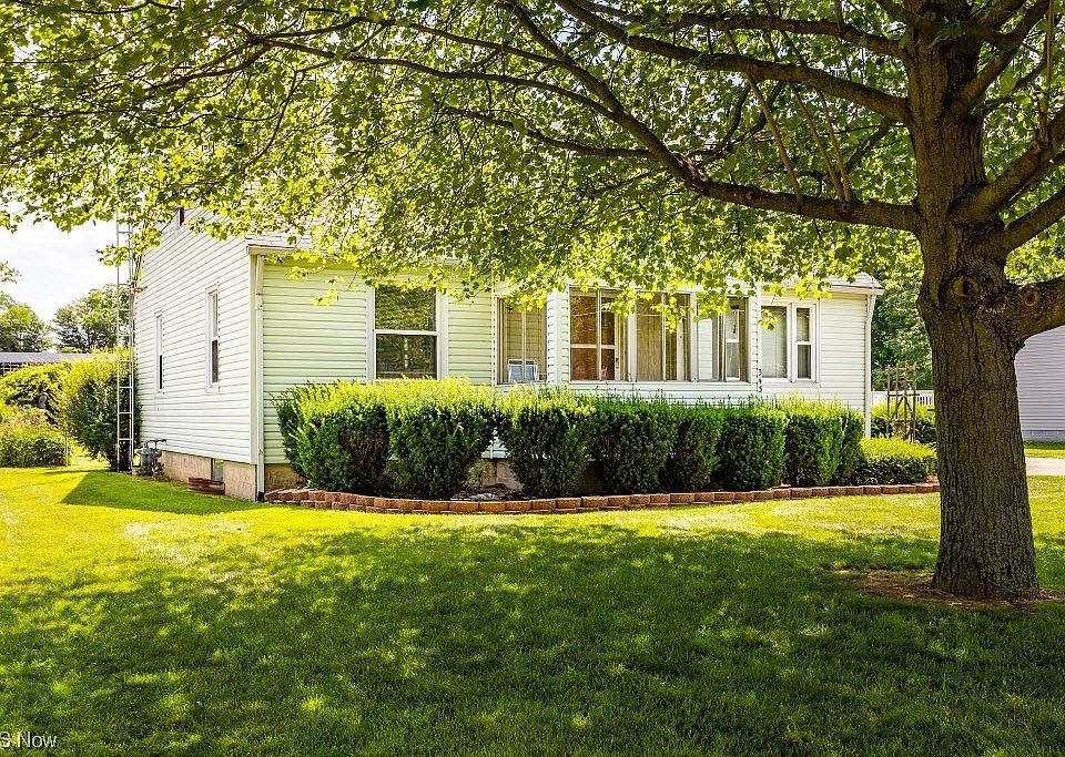 343 S Lake St, Amherst, OH 44001 Zillow