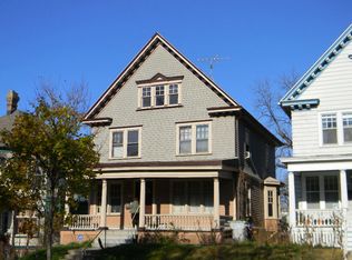 3516 W Kilbourn Ave, Milwaukee, WI 53208