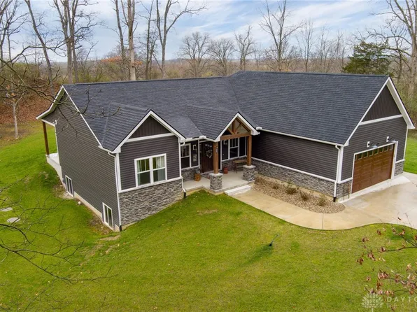 465 Newlove Rd, South Charleston, OH 45368