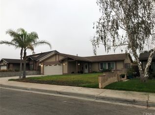 6135 Laura Ln, San Bernardino, CA 92407