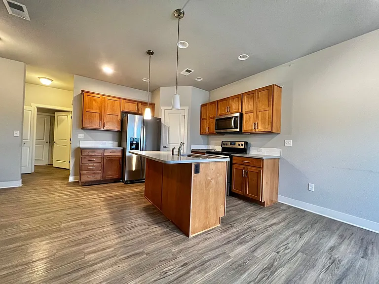 6460 Orchard Park Dr #2 — Photo 2