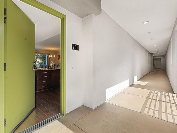 5th image of 111 S De Lacey Ave Unit 201