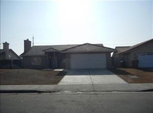 711 Littlejohn Ave, Bakersfield, CA 93307