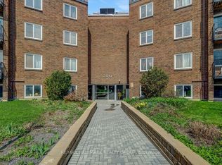 2041 Arrowsmith, Ottawa, ON K1J 7V7