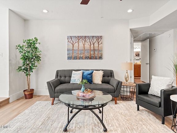 5th image of 1820 E MORTEN Avenue #119