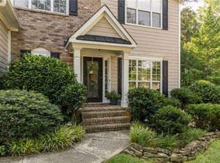 6030 Rives Dr, Alpharetta, GA 30004