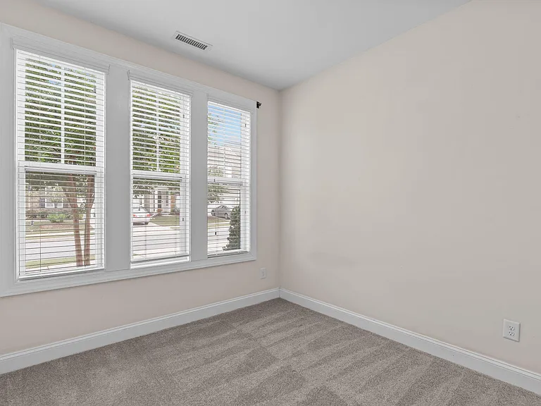 507 Finnbar Dr — Photo 24