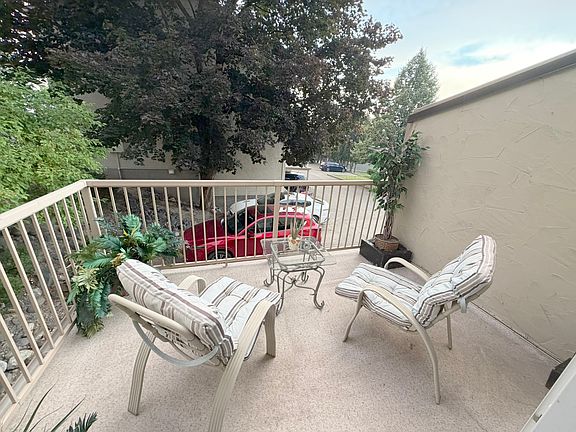 3rd image of 1469 Springhill Dr #58