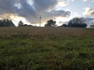 Larue Ln, La Follette, TN 37766