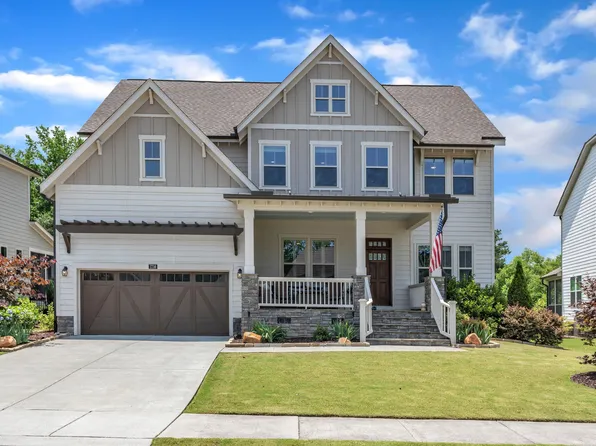1716 Aberdour Dr, Apex, NC 27502