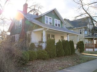 196 Oak Grove Ave, Springfield, MA 01109