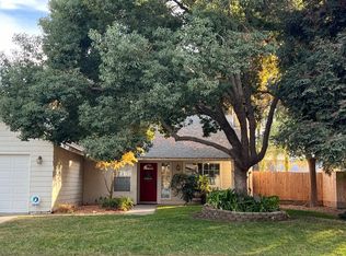 351 W Stanley Ave, Reedley, CA 93654