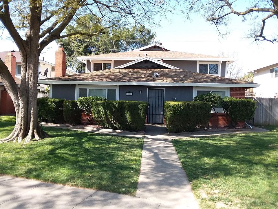 821 Carro Drive apt 1 Sacramento CA, 95825.