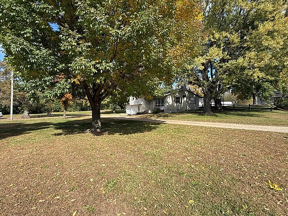 3rd image of 108 Division St