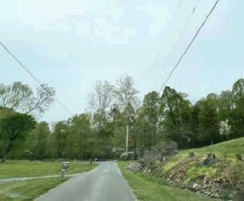 2nd image of 155 Bobs Hollow Rd