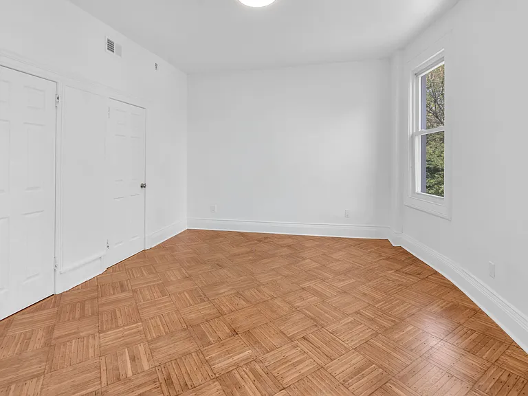 44 Farley Ave #2 — Photo 13